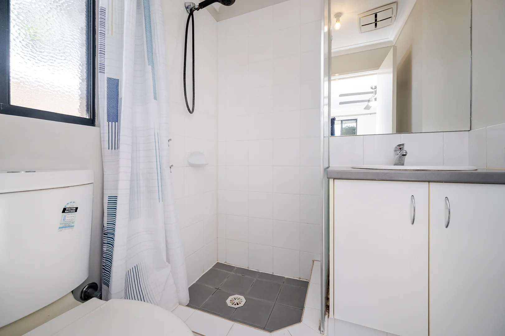 Additional image 16 of 1 Rosea Way, Banksia Grove WA 6031