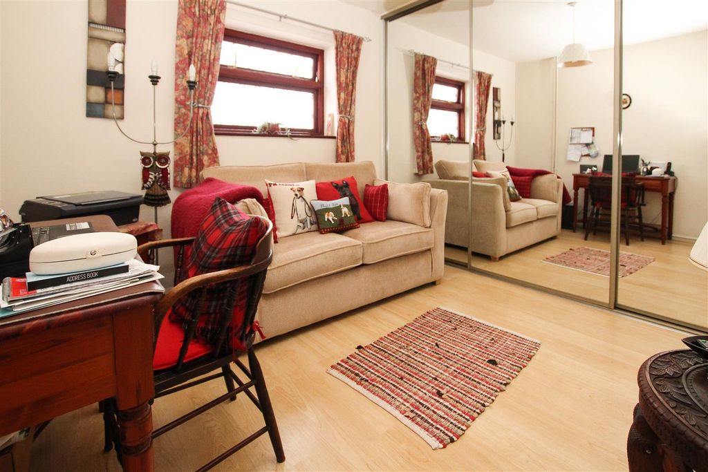Additional image 11 of 3 bed detached bungalow for saleRushdene Road, Brentwood CM15