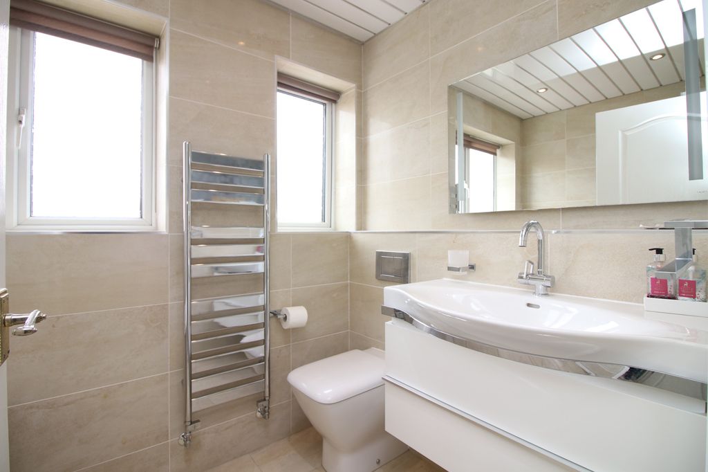 Additional image 12 of 3 bed flat for saleDevonshire Road, Blackpool FY2