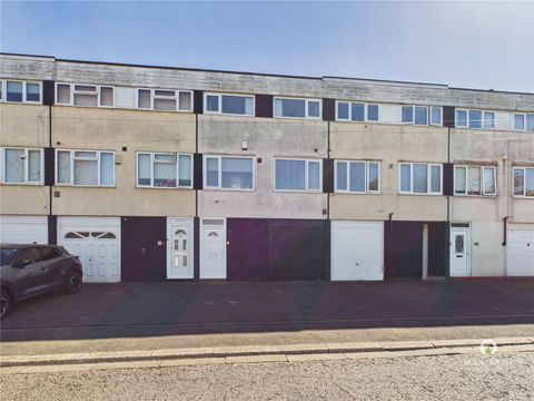 Gunnerston Grove, Newcastle Upon Tyne, Tyne And Wear NE3