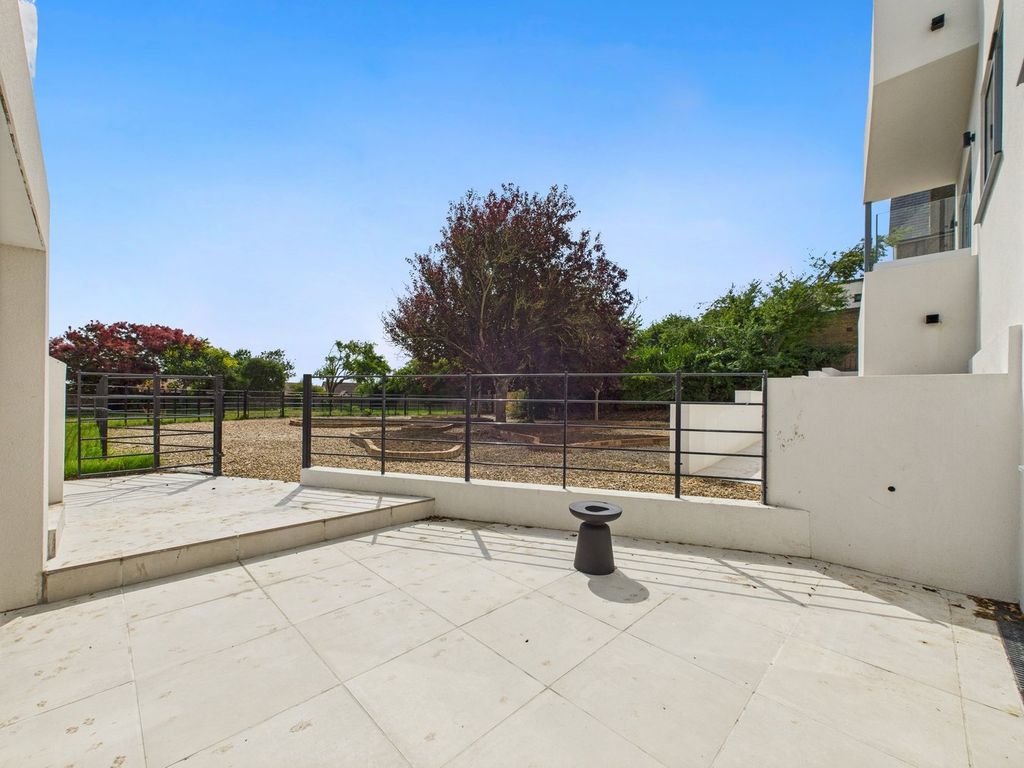 Additional image 28 of 2 bed flat for saleStone Road, Broadstairs CT10