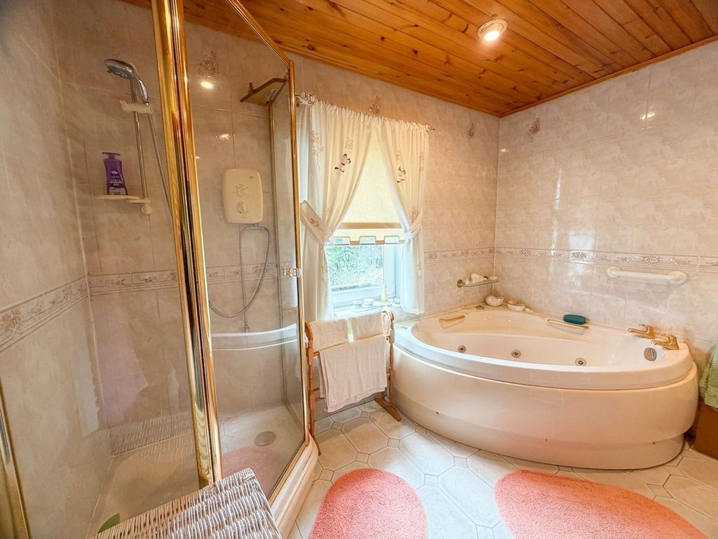 Additional image 16 of 5 bed semi-detached house for saleKirk Road, Wishaw ML2