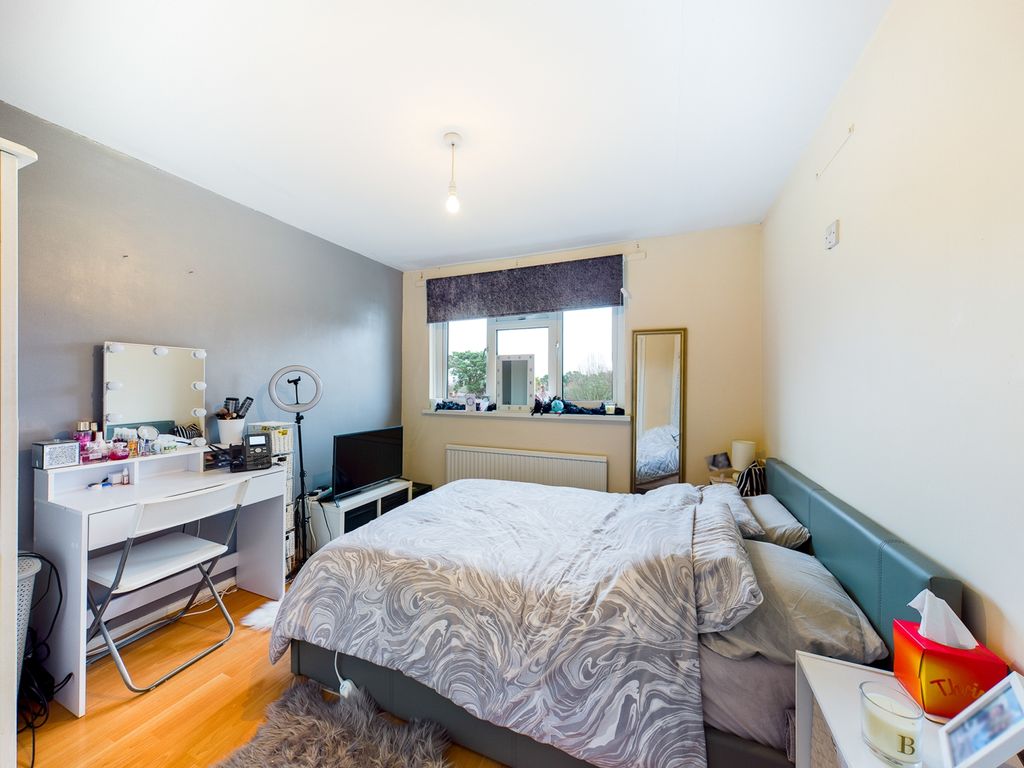 Additional image 7 of 2 bed maisonette for saleKildare Close, Bordon, Hampshire GU35