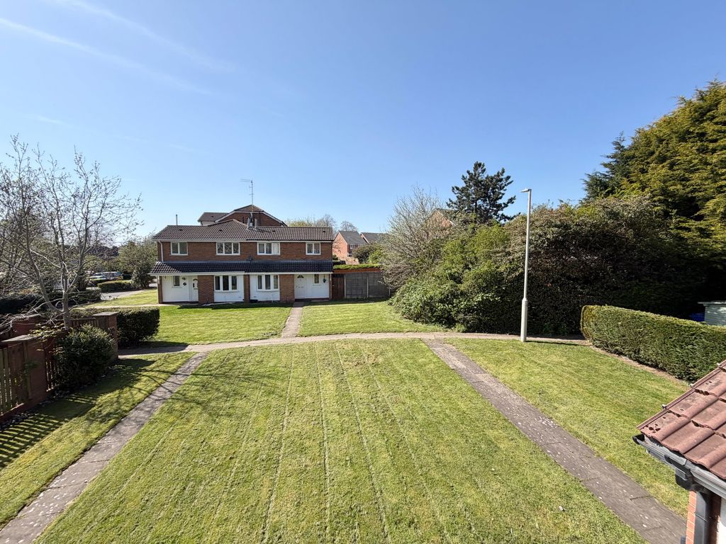 Additional image 14 of 2 bed flat for saleFoxdale Drive, Brierley Hill DY5