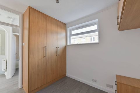 Cornford Grove, Balham, London SW12
