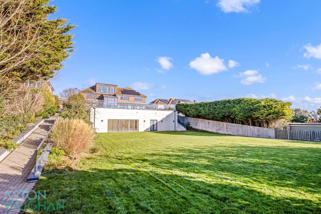 Additional image 43 of 7 bed detached house for saleRoedean Heights BN2