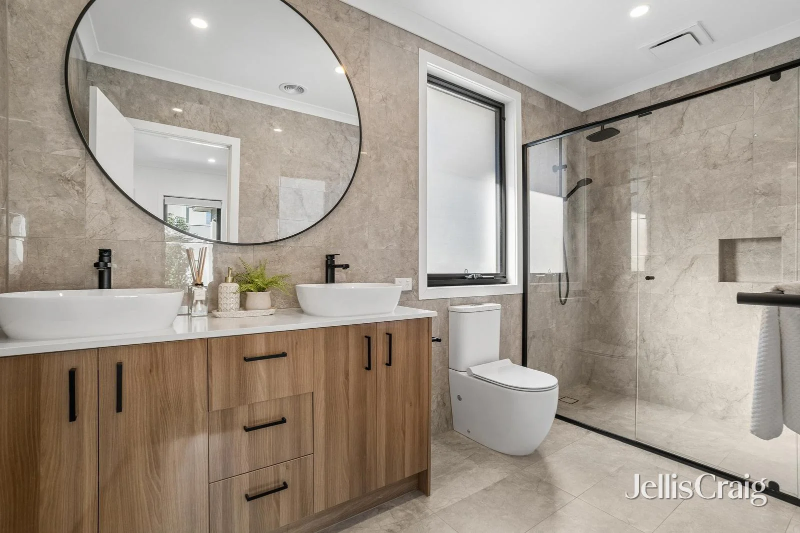 Additional image 10 of 8A Richard Street, Doncaster East VIC 3109