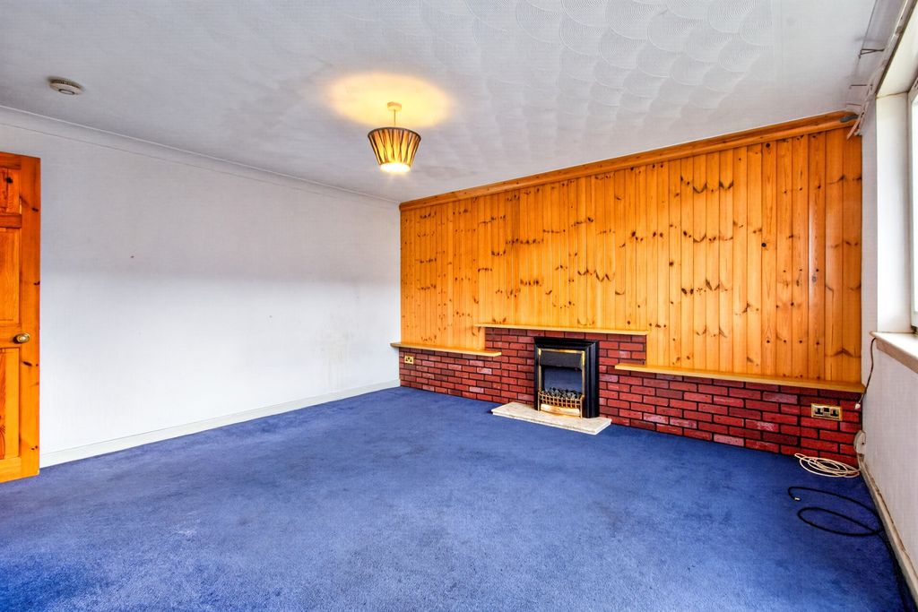 Additional image 3 of 3 bed flat for saleDeedes Street, Airdrie ML6