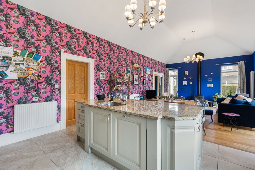 Additional image 10 of 4 bed detached house for saleKilmarnock Road, Glasgow G43