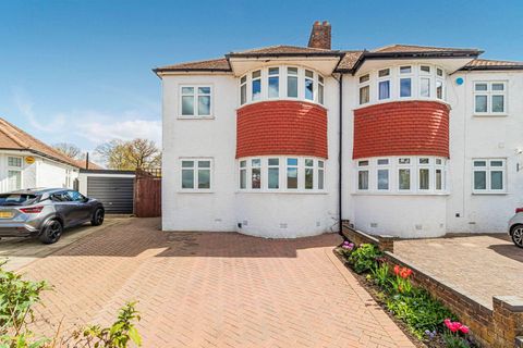 Rolleston Avenue, Petts Wood, Orpington BR5