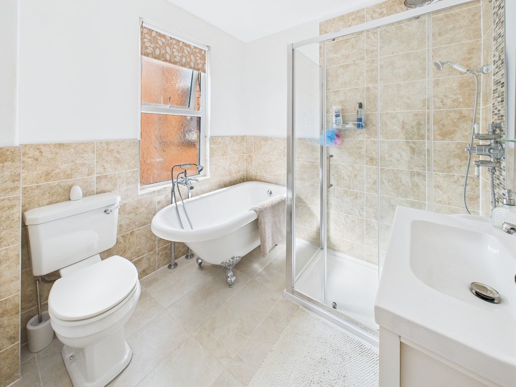 Additional image 17 of 5 bed semi-detached house for saleTaunton Road, Bridgwater TA6