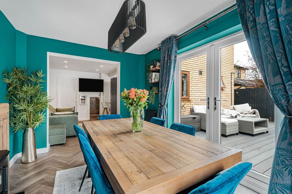 Additional image 5 of 5 bed detached house for saleHolly Close, Brackley NN13