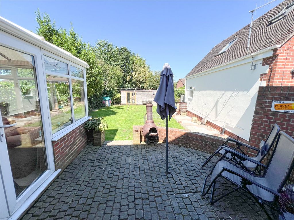 Additional image 22 of 6 bed semi-detached house for saleSalisbury Crescent, Blandford Forum, Dorset DT11