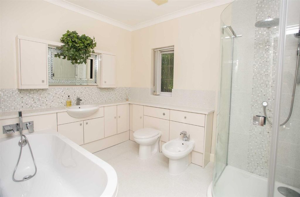 Additional image 17 of 7 bed detached house for saleThe Orchards, Four Oaks Estate, Sutton Coldfield B74