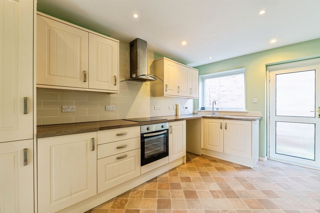 Additional image 6 of 3 bed bungalow for saleEdmund Road, Brandon IP27