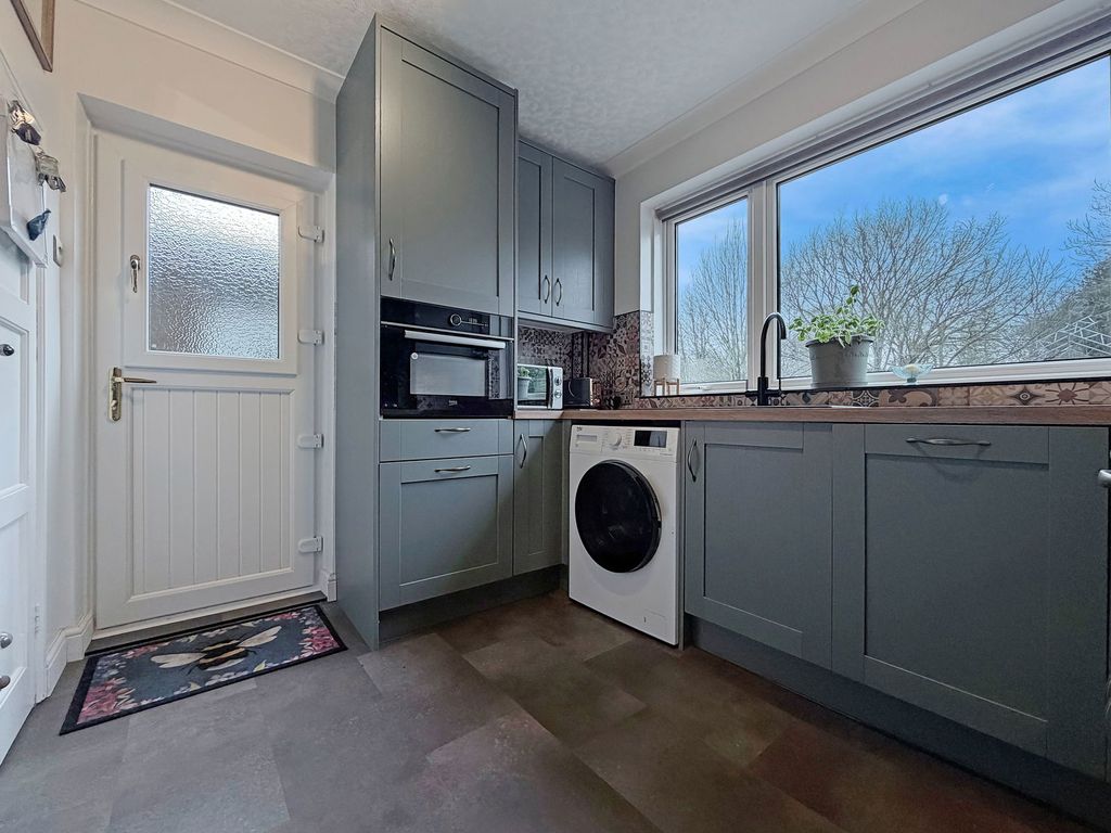 Additional image 9 of 3 bed semi-detached house for saleMillfield, Brampton CA8