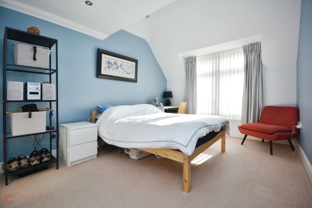 Additional image 8 of 3 bed flat for sale72 Dumpton Park Drive, Broadstairs, Kent CT10