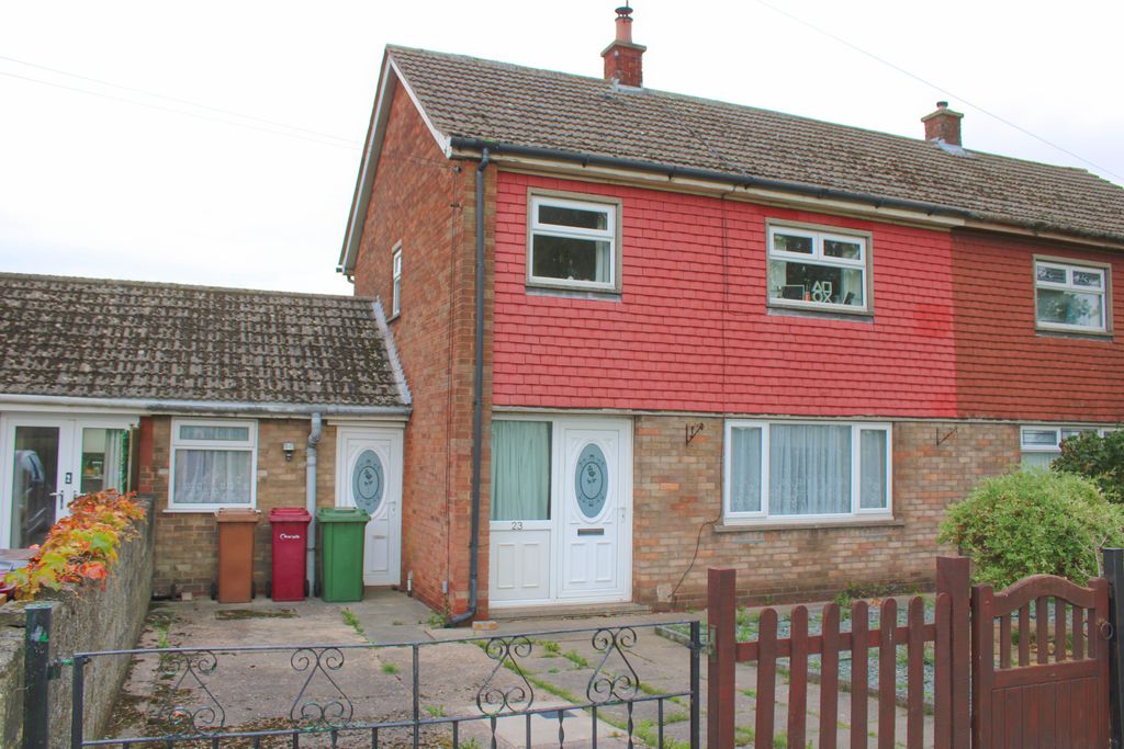 3 bed semi-detached house for saleSouth View Avenue, Brigg, Brigg DN20