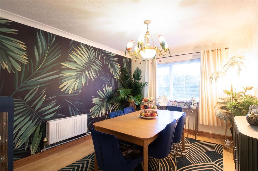 Additional image 7 of 4 bed detached bungalow for saleWoodfieldside, Blackwood NP12