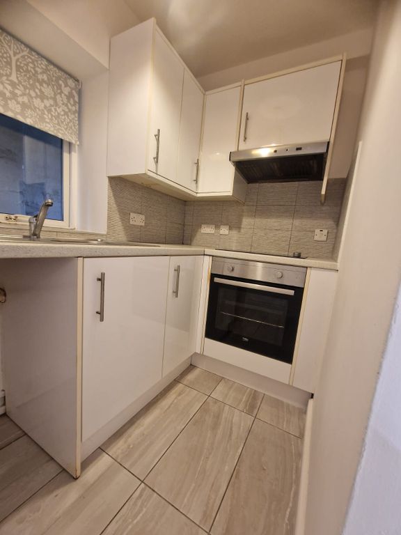 Additional image 5 of 2 bed flat for saleChurch Road, Bristol BS5