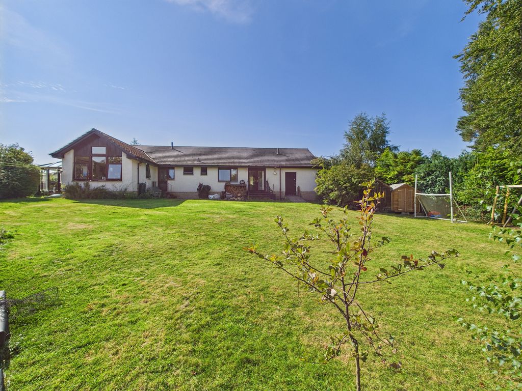 5 bed bungalow for saleWoodhaven Little Blair Drive, Blairgowrie, Perthshire PH10