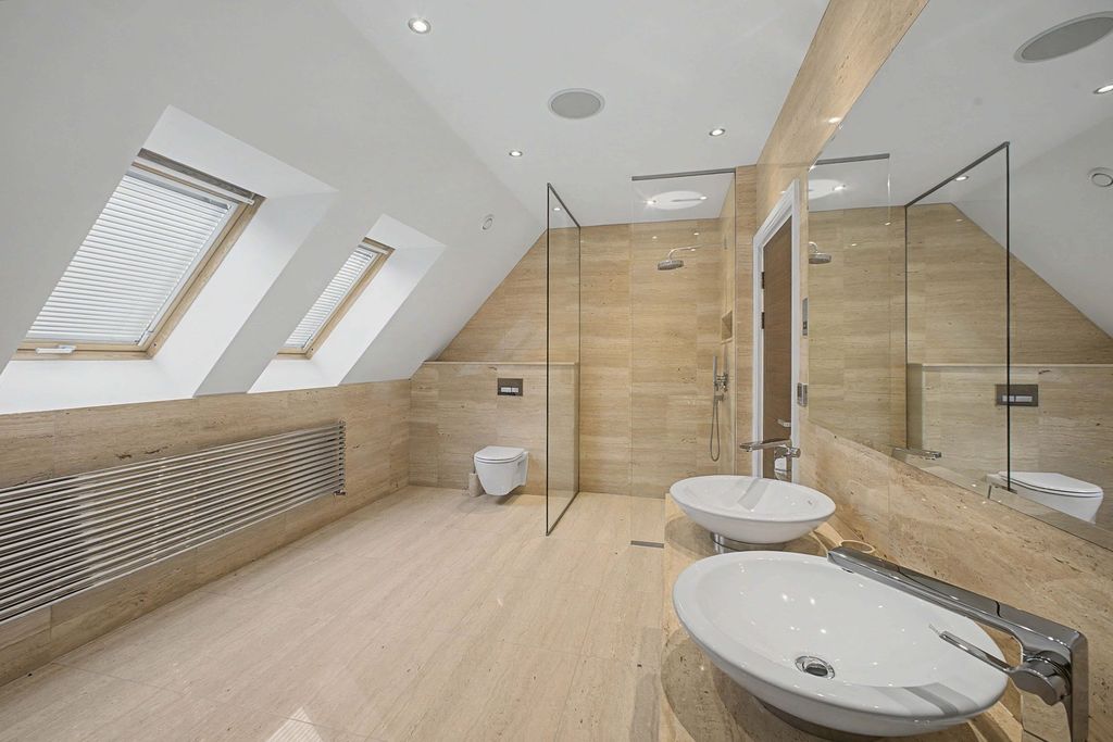 Additional image 7 of 7 bed detached house for saleEyebrook Road, Bowdon WA14