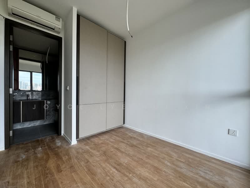 8 Clementi Avenue 1 photo 5