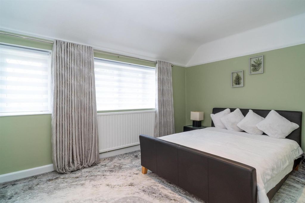 Additional image 32 of 6 bed detached house for saleAllum Lane, Elstree, Borehamwood WD6