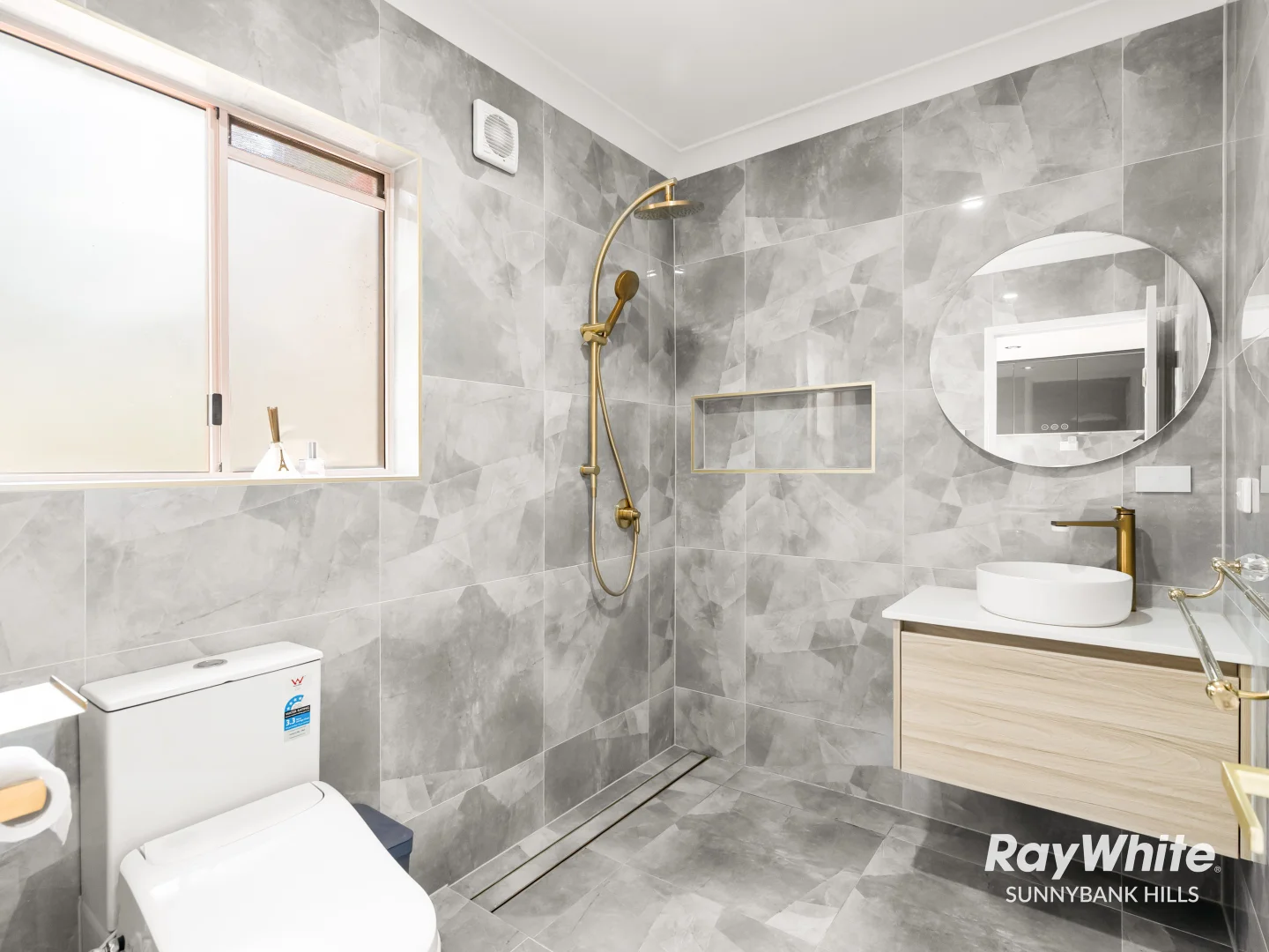 Additional image 11 of 8 Somerset Close, Forest Lake QLD 4078