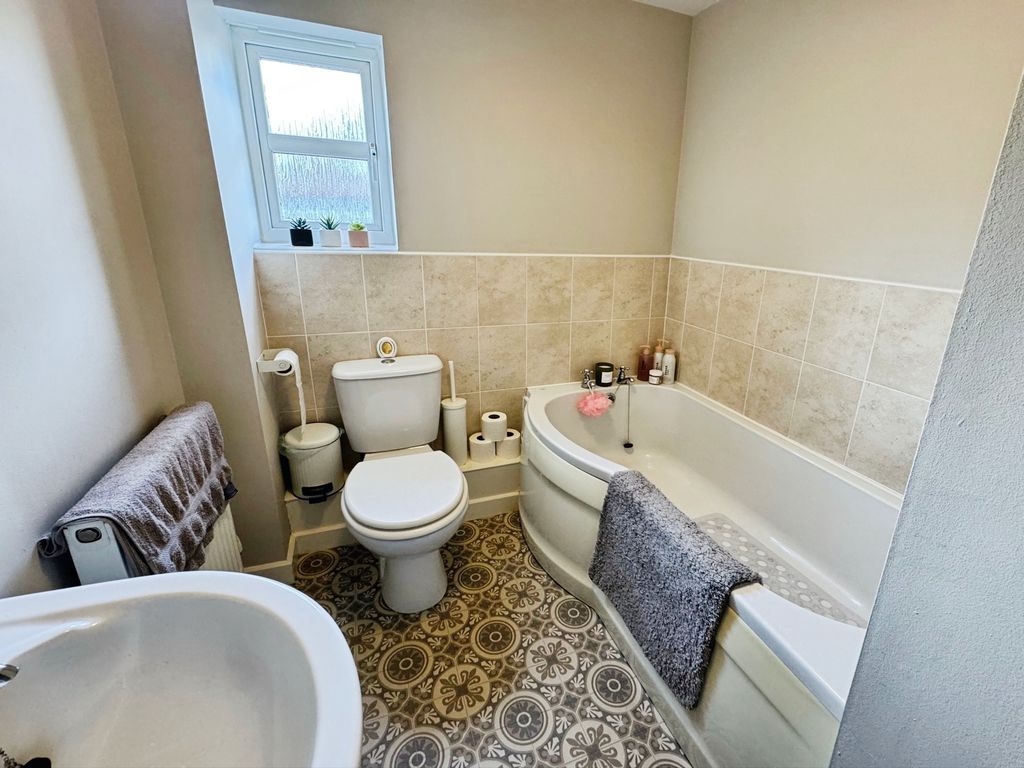Additional image 8 of 3 bed semi-detached house for saleSimonside Road, Blaydon NE21