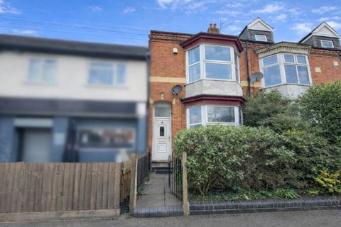 Fosse Road South, Leicester LE3
