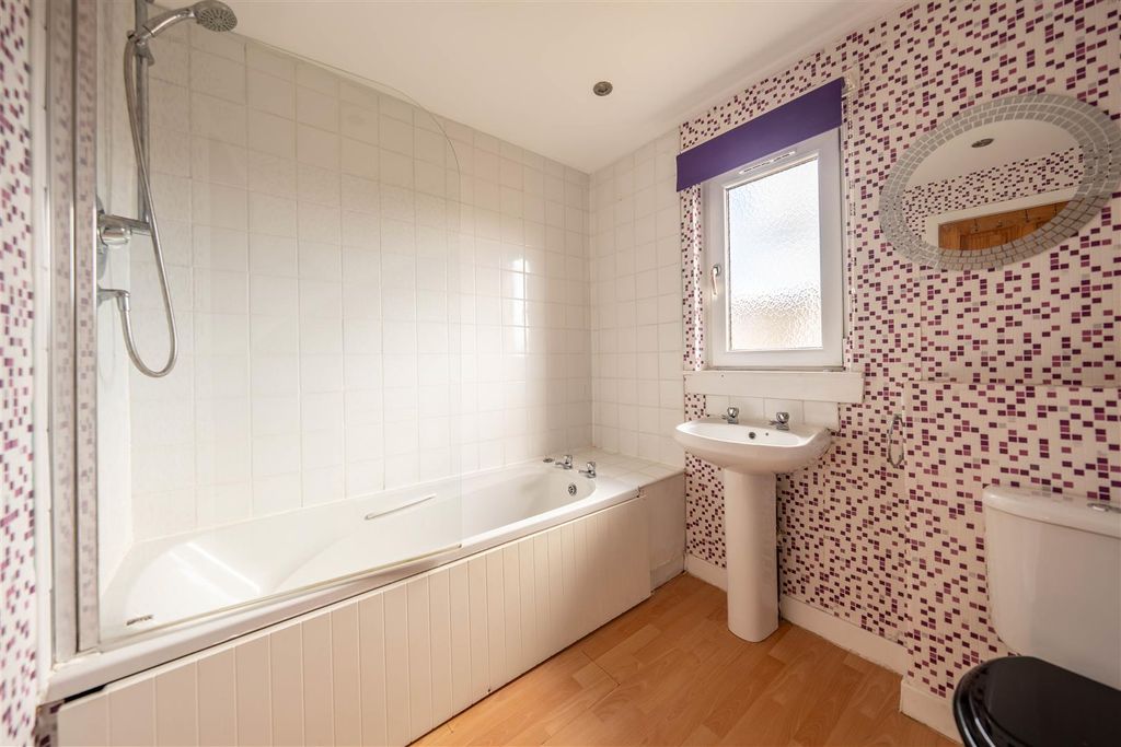 Additional image 11 of 2 bed flat for saleMain Street, Bridge Of Earn, Perth PH2