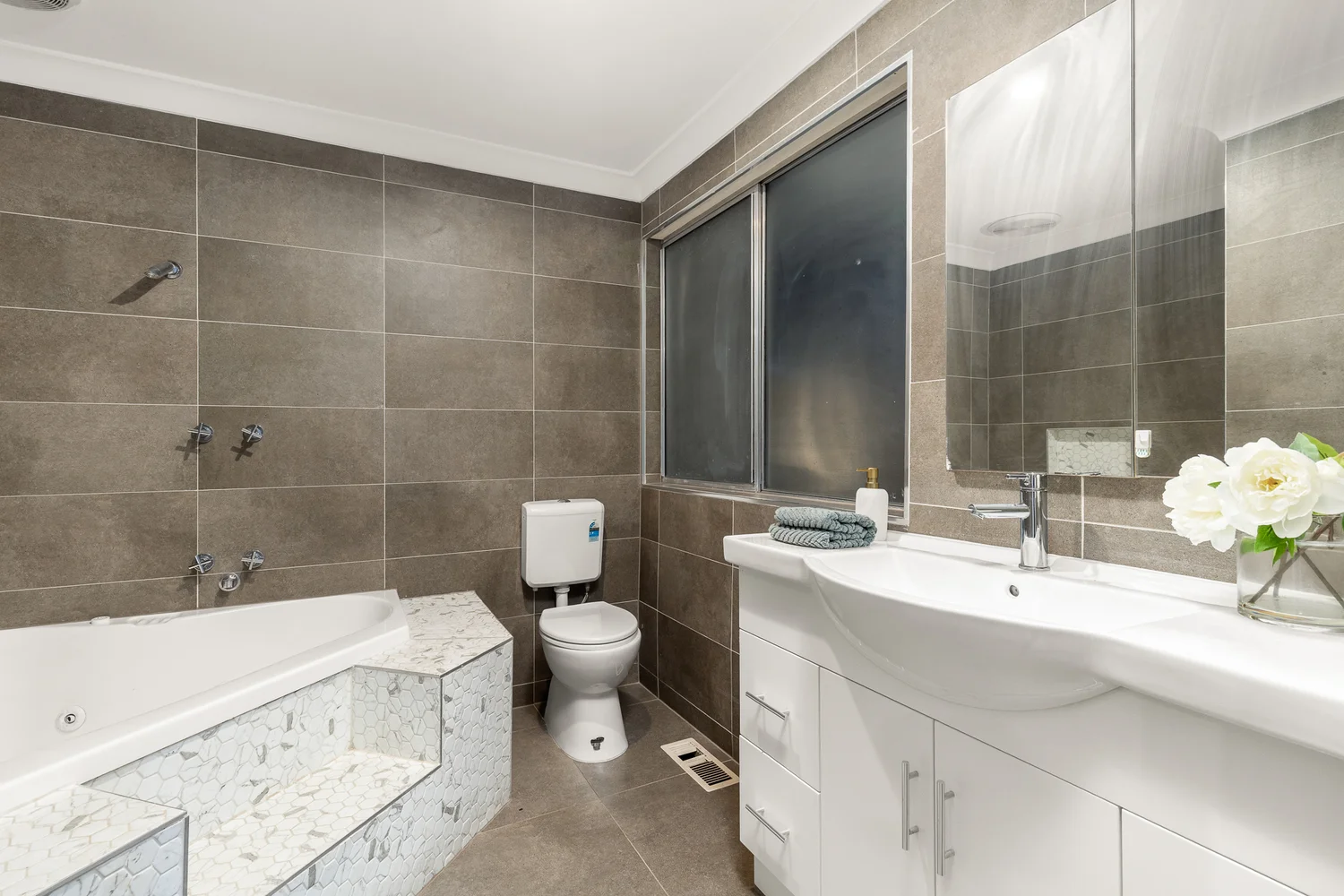 Additional image 10 of 7 Kenton Place, Kealba VIC 3021