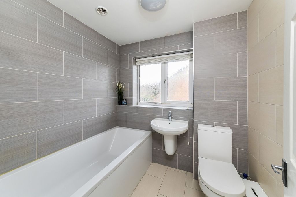 Additional image 24 of 6 bed detached house for saleKysbie Close, Abingdon OX14