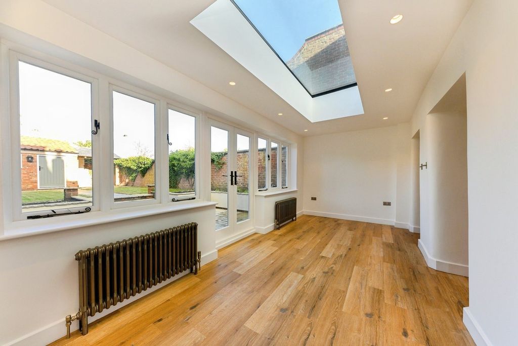 Additional image 8 of 3 bed terraced house for saleWest Street, Bourne PE10