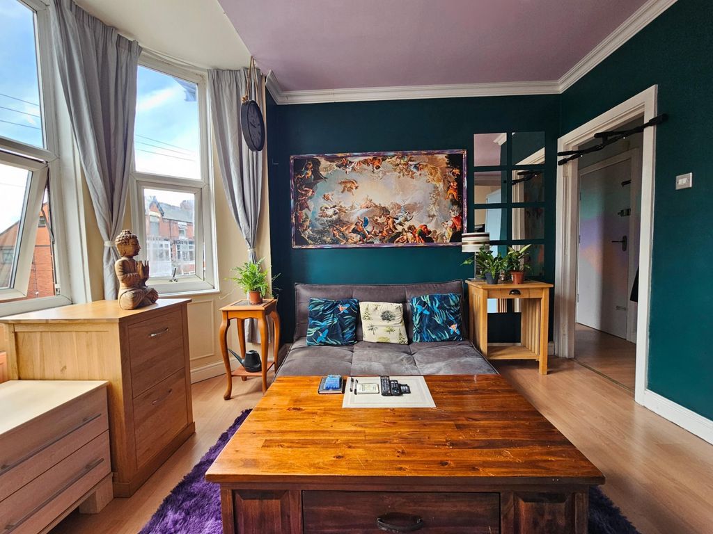 1 bed flat for saleClarendon Road, Manchester M16