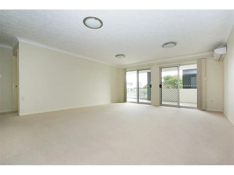 Additional image 2 of 10/76 Old Cleveland Road, Greenslopes QLD 4120