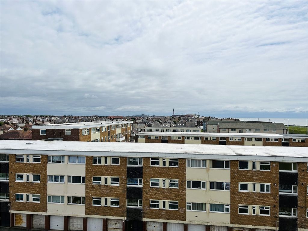 Additional image 17 of 2 bed flat for saleQueens Promenade, Bispham, Blackpool FY2
