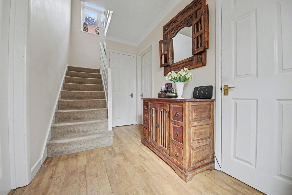 Additional image 5 of 3 bed detached house for saleMiddle Road, Sholing SO19