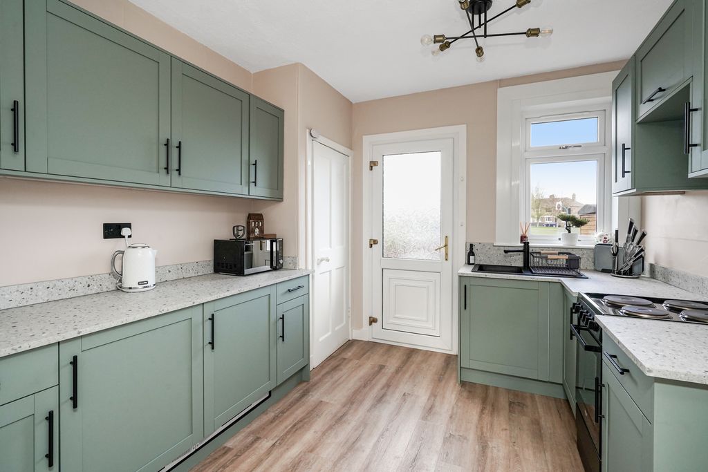 Additional image 5 of 2 bed flat for sale39 Newton Village, Dalkeith EH22