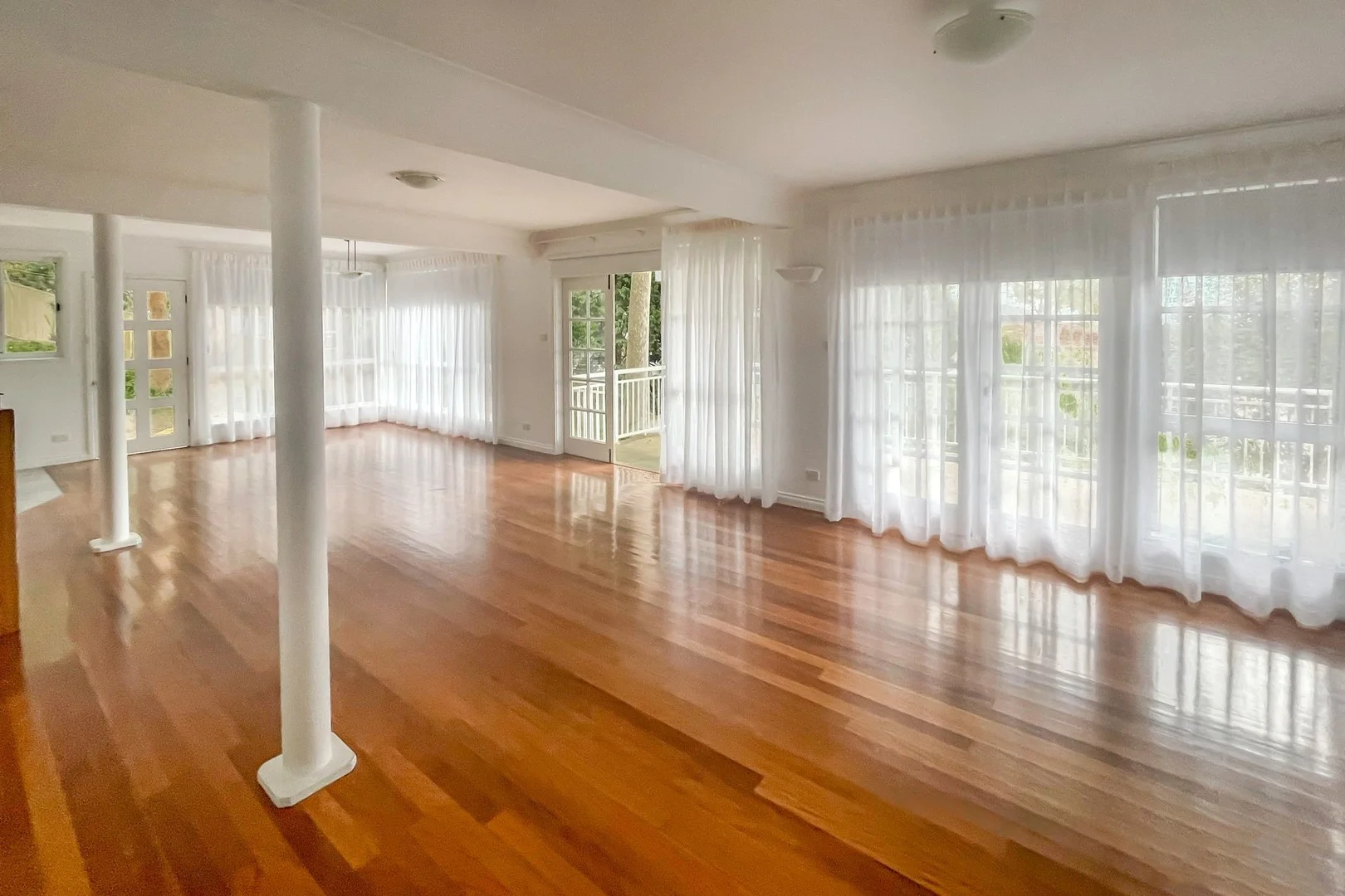 22 Palm Tree Crescent, Caves Beach NSW 2281