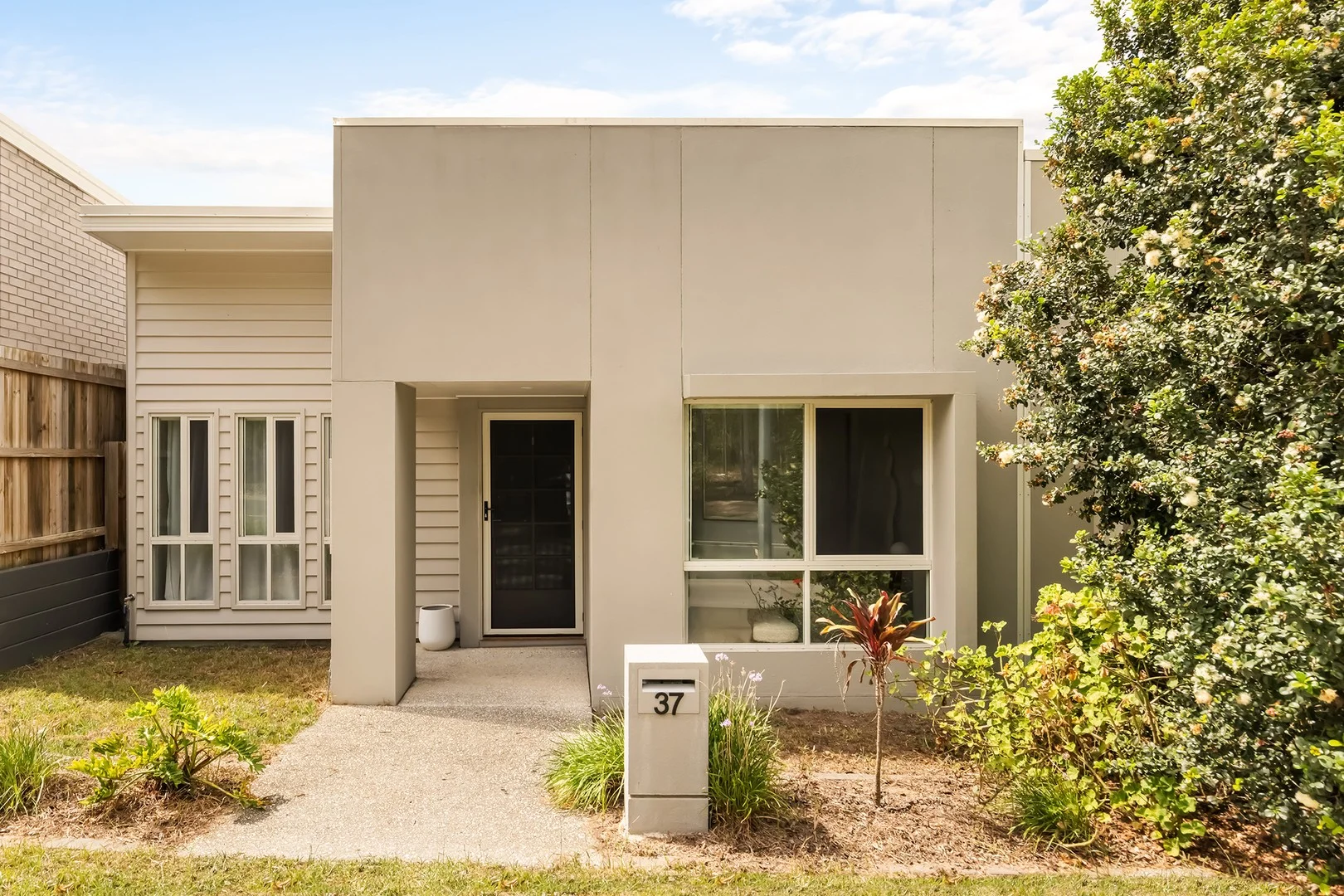 37 Tempo Drive, Ripley QLD 4306