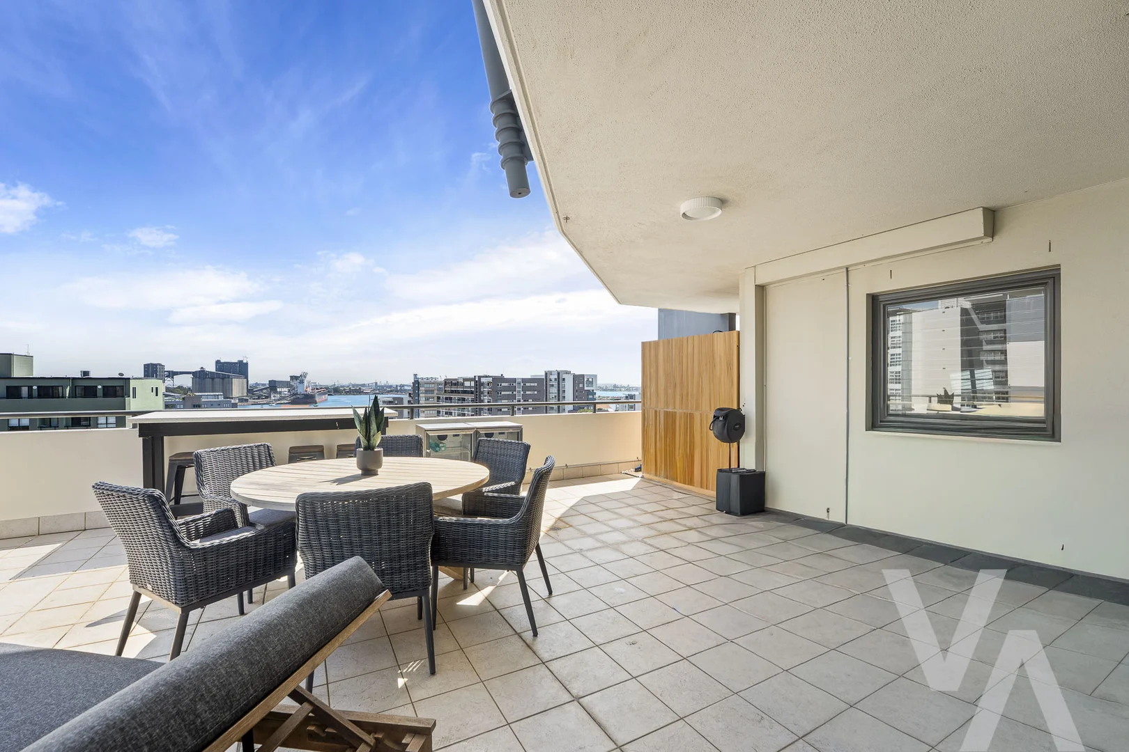 Additional image 40 of 704/328 King Street, Newcastle NSW 2300