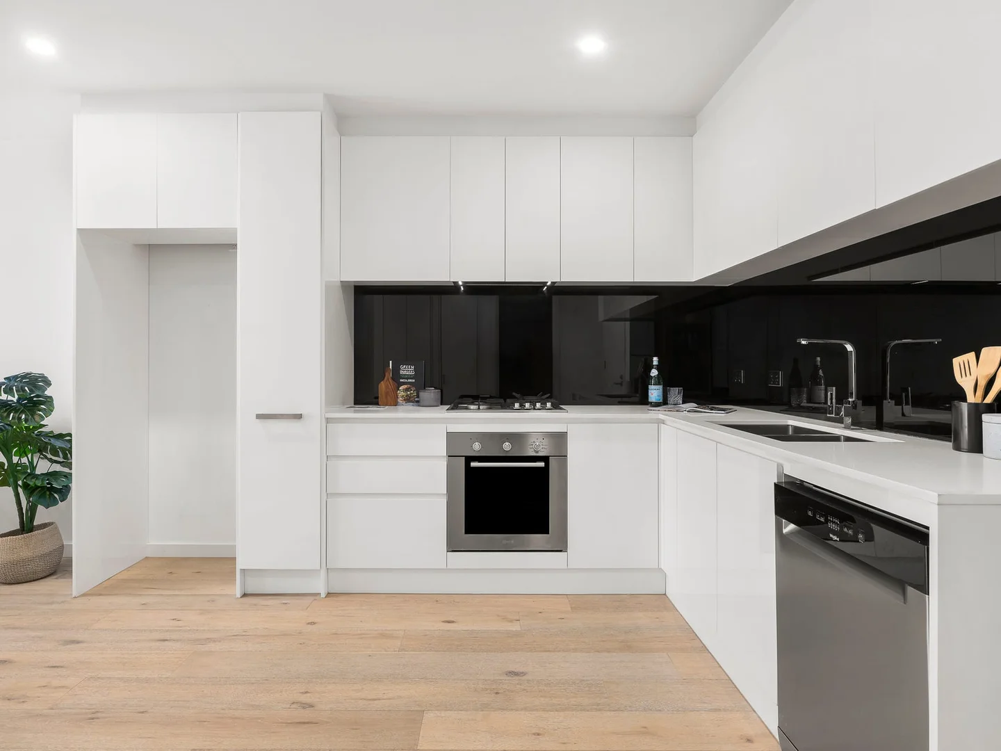Additional image 2 of 107/29 Loranne Street, Bentleigh VIC 3204