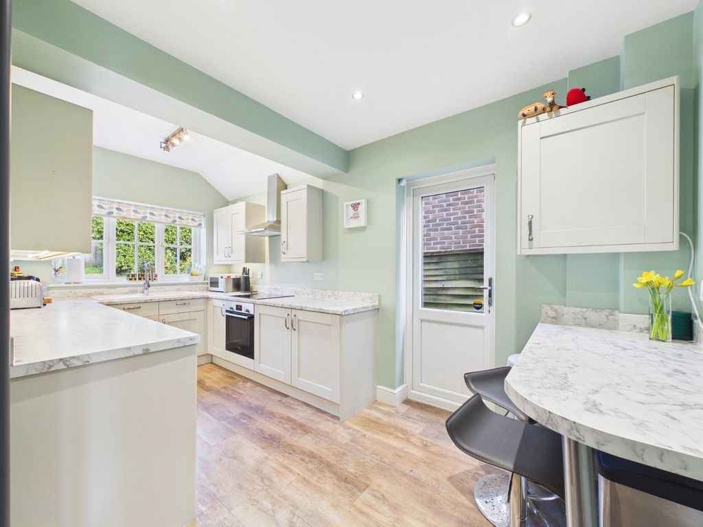 Additional image 3 of 3 bed detached house for saleBevan Hill, Chesham, Buckinghamshire HP5