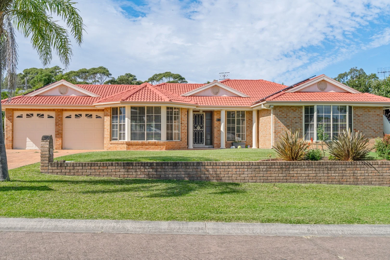 Additional image 2 of 5 Bonnie Troon Close, Dolphin Point NSW 2539