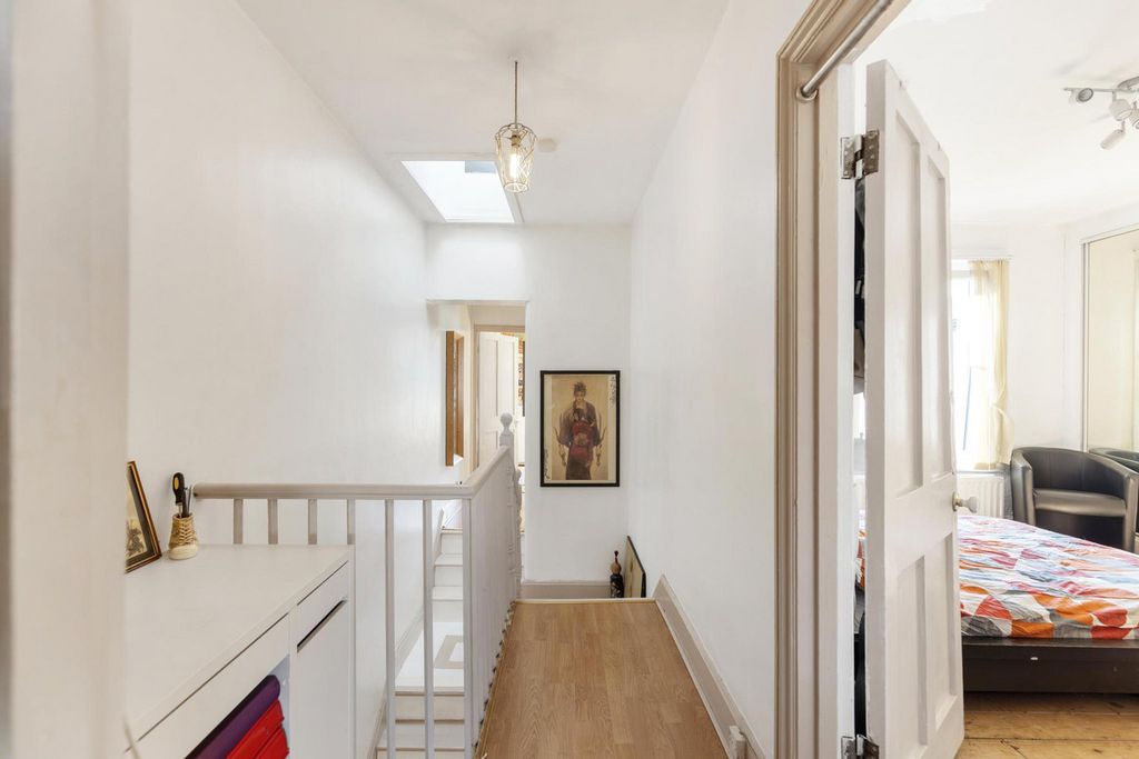 Additional image 8 of 3 bed terraced house for saleClitherow Road, Brentford TW8