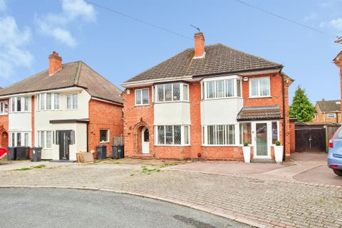 Loxley Avenue, Birmingham B14