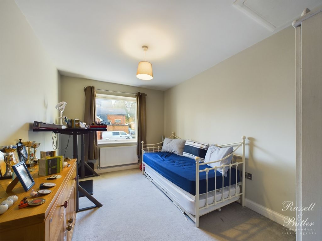 Additional image 12 of 2 bed flat for saleStation Gardens, Buckingham MK18