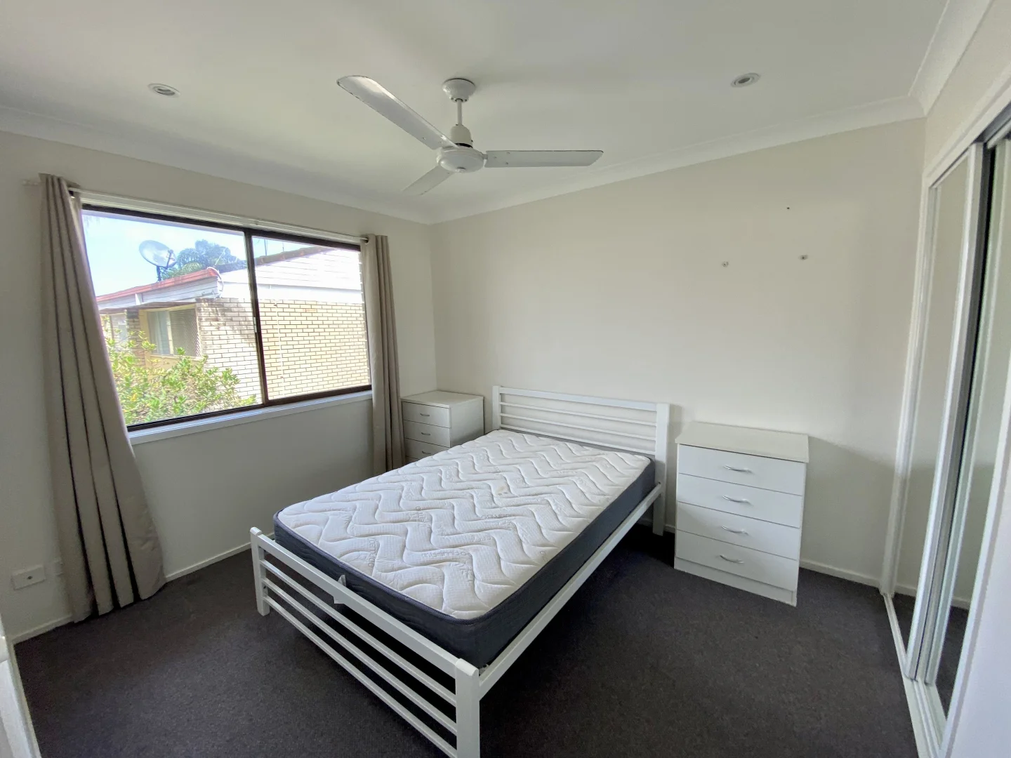 Additional image 7 of 4/9 Darrambal Street, Chevron Island QLD 4217